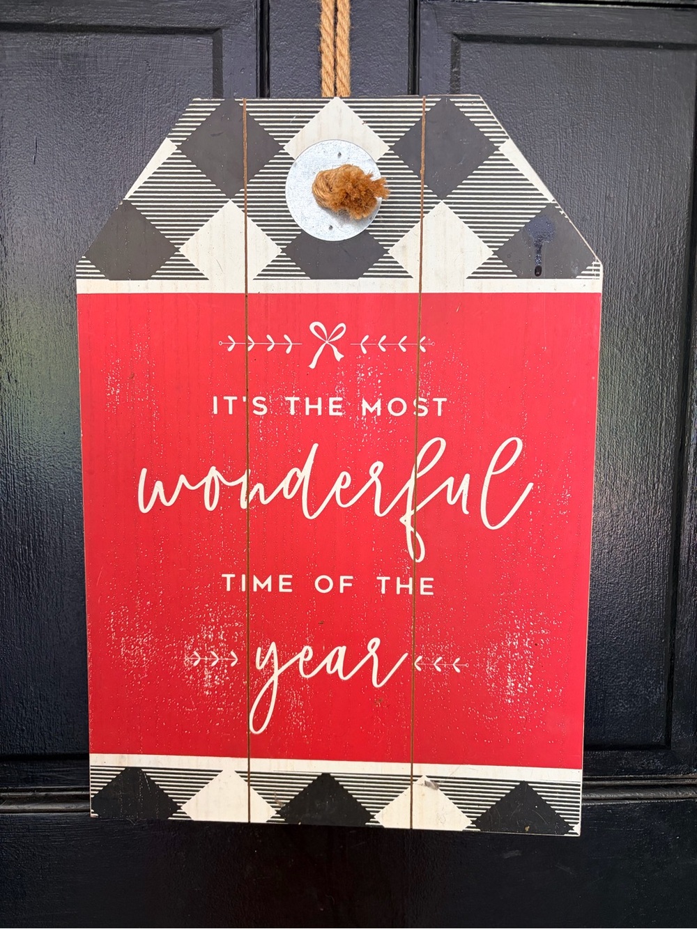 Holiday Wall Plaque Sign - Red "Wonderful Time of the Year"